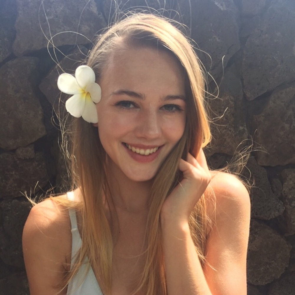 Meet your Posher, Micaela